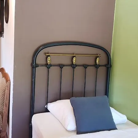 לינה וארוחת בוקר La Ferme De