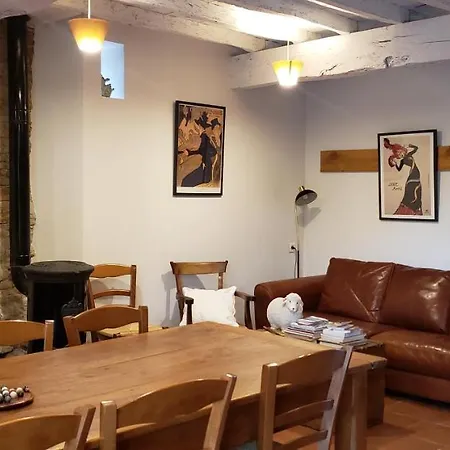 La Ferme De לינה וארוחת בוקר 3*