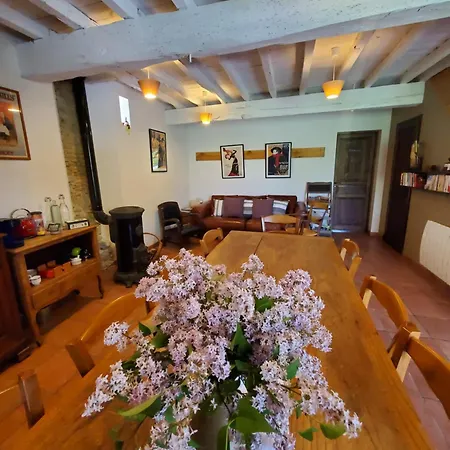 לינה וארוחת בוקר La Ferme De