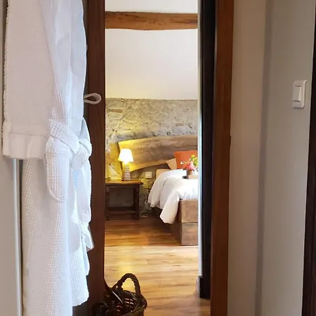 Alojamento de Acomodação e Pequeno-almoço La Ferme De